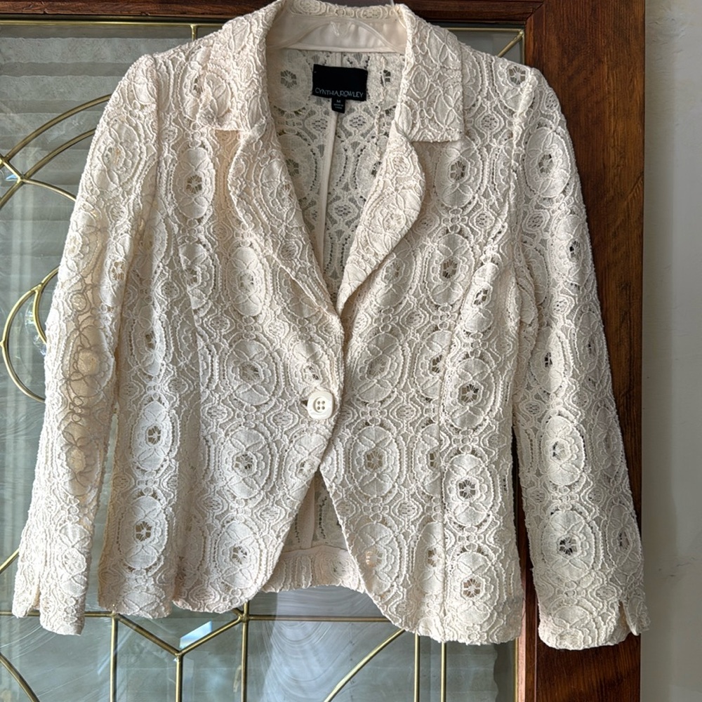 Lace blazer